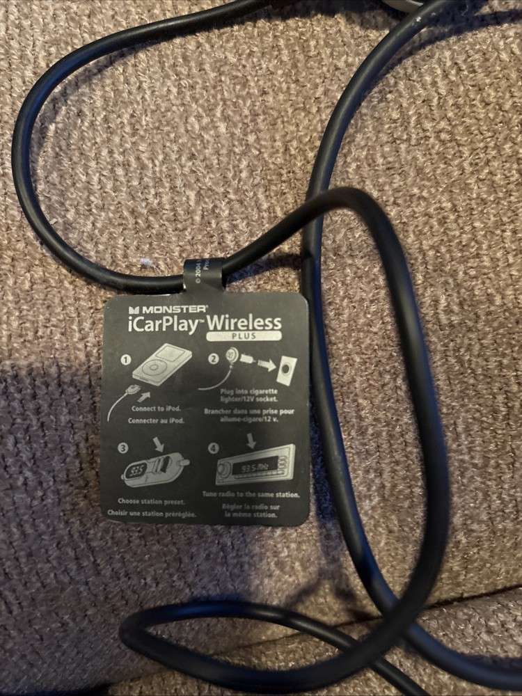 Monster iCarPlay Wireless Plus for iPod Digital FM Tuner W/ Programmable Station