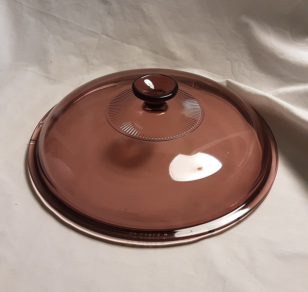 Pyrex Cranberry #27 lid 10 3/4"