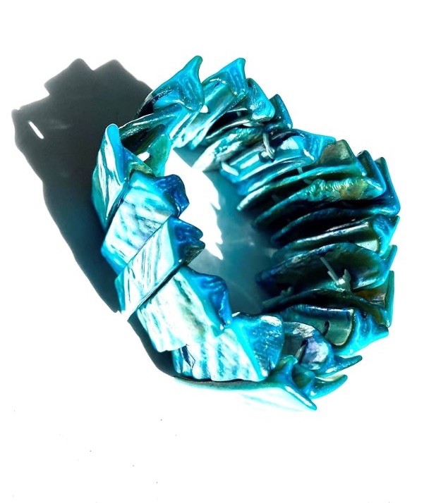 Shell Stretch Bracelet Take The Beach To Work