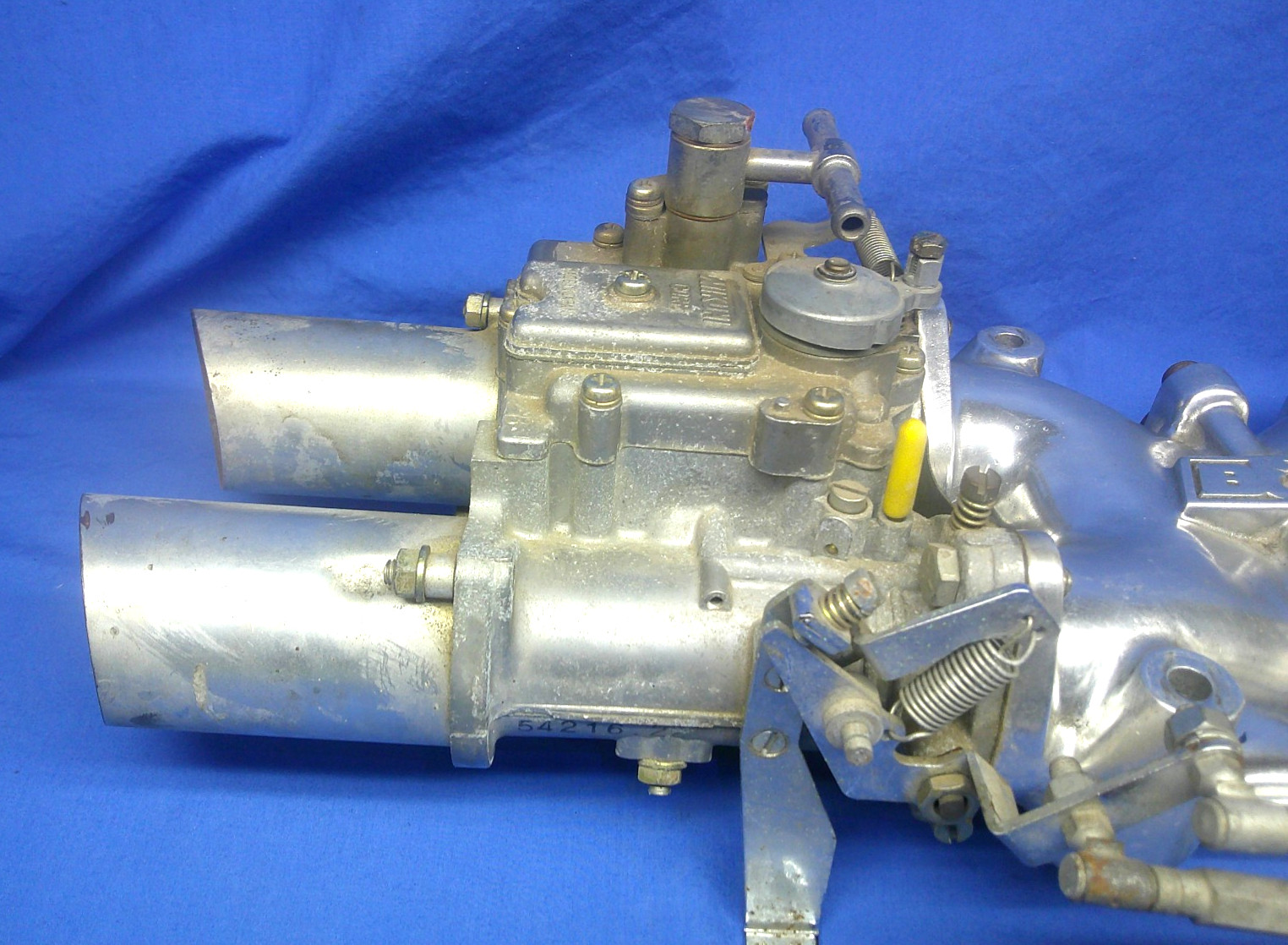 B&M Super Charger Low Profile Dual Carb Intake Hat w/ Mikuni 40PHH Carburetors