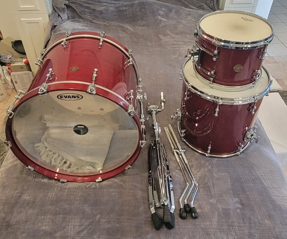 Gretsch New Classic Maple 3 Pc. Shell Pack – Deep Cherry Gloss – Very Good Cond!