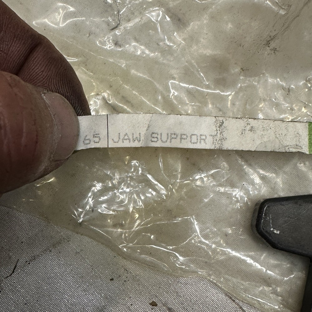 SIGNODE STRAPPING TOOL PART #015652 JAW SUPPORT - AHP (NEW)