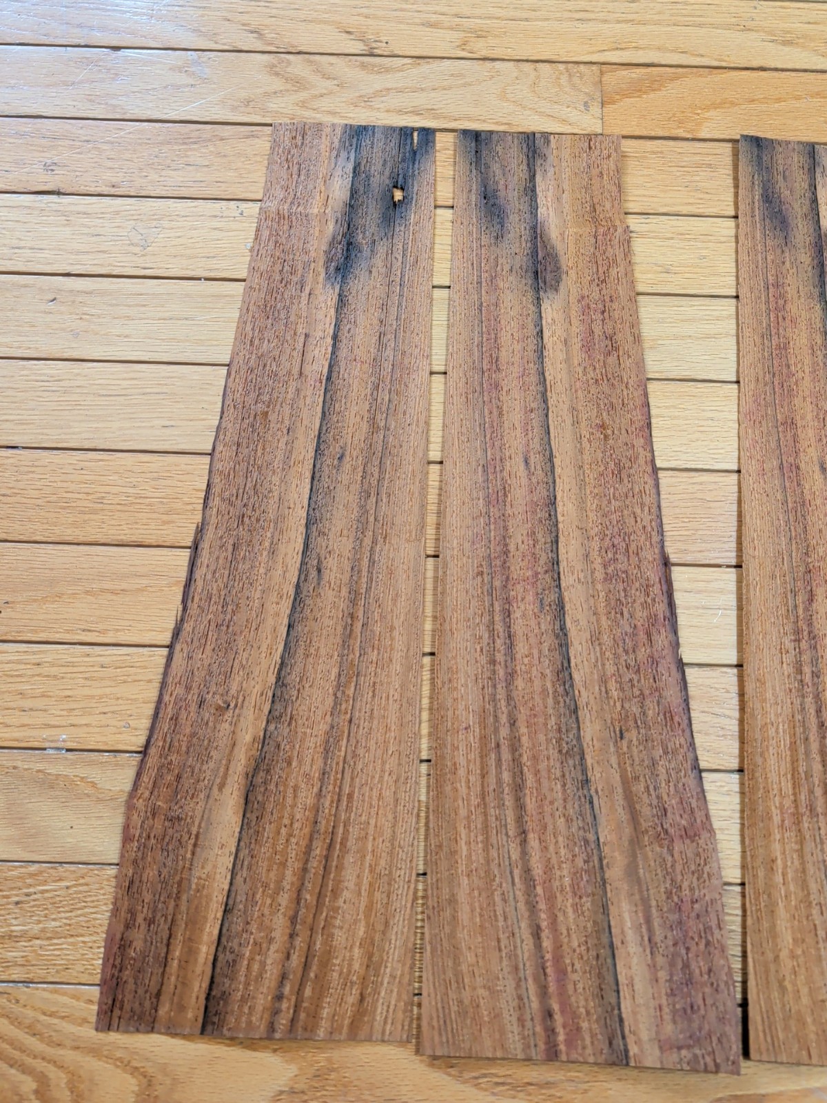 4 pcs San Domingo rosewood wood veneer 4 1/8" x 21" ea hole cracks 6" wi.