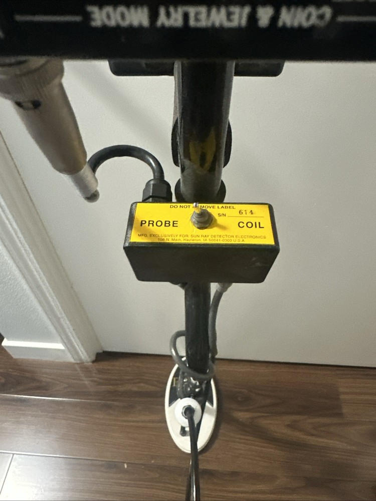 White's MXT E Tracker Metal Detector w Sunray DX-1 Probe & Eclipse DD Coil