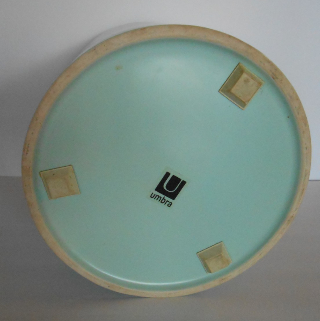 UMBRA CERAMIC SEA FOAM GREEN UMBRELLA STAND MID-CENTURY MODERN STYLE 9.75" by 8"