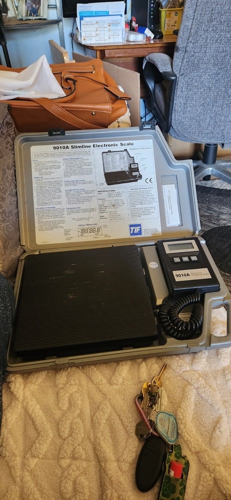 TIF 9010A Slimline Electronic Refrigerant Charging Scale 2c
