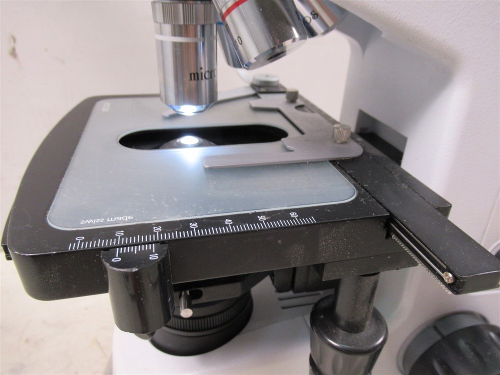 Micros Austria Binocular Microscope 4 Objectives & Eyepieces MCX100LED Daffodil