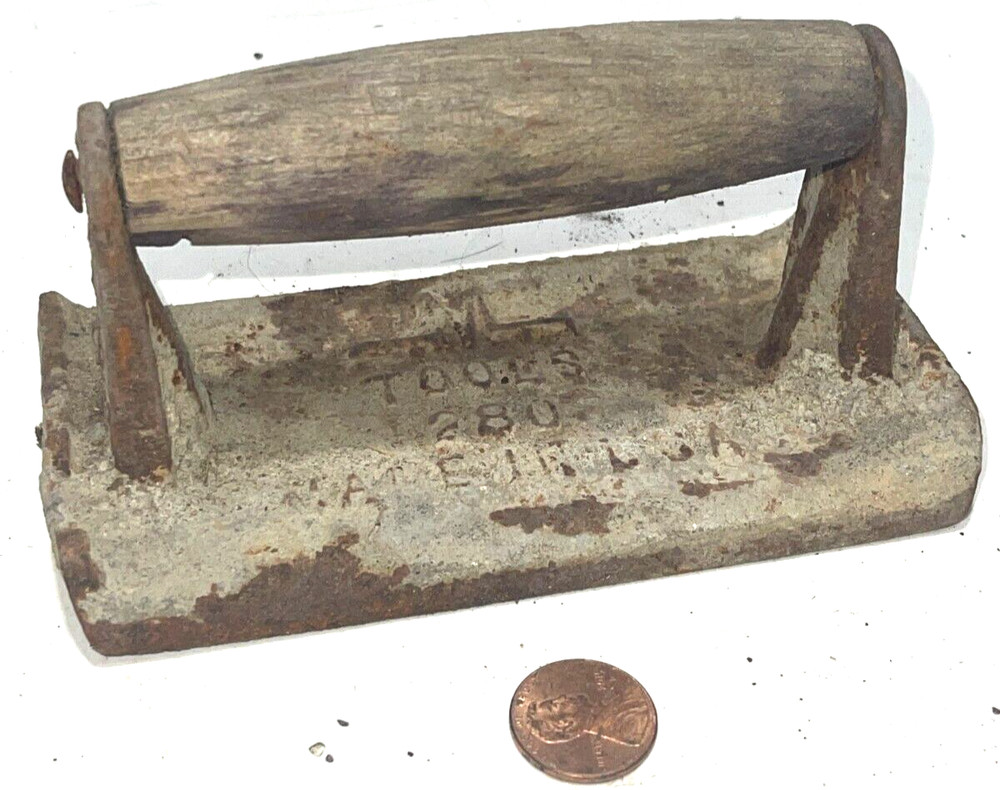 Vintage M Tools #280 Cement Edger