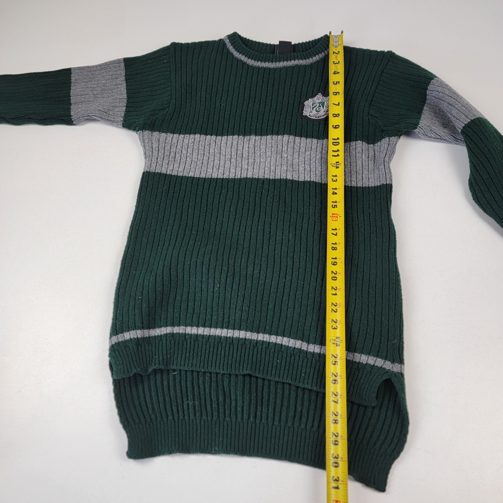 Wizarding World Harry Potter Slytherin Sweater Scotland Large Universal Studios