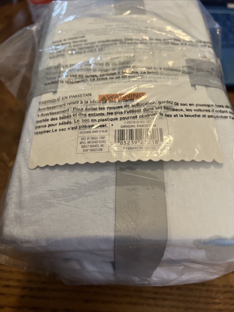 2 pk Cloud Island Jersey Fitted Crib Sheets White/Cloud Print &Solid Lt Blue