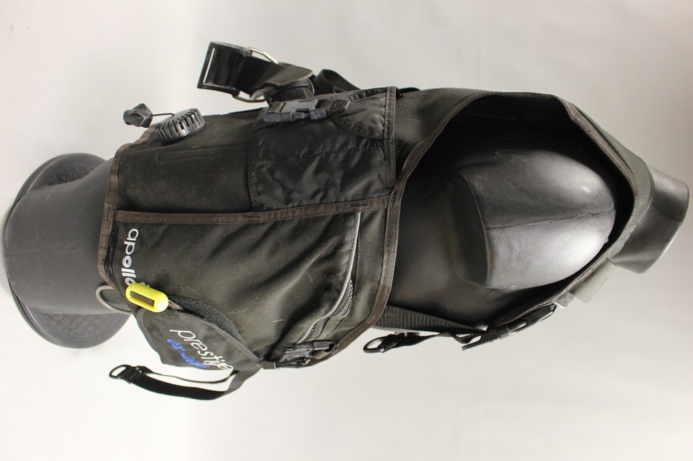 Apollo Prestige 2000 BCD Scuba Vest - Size Large - Used
