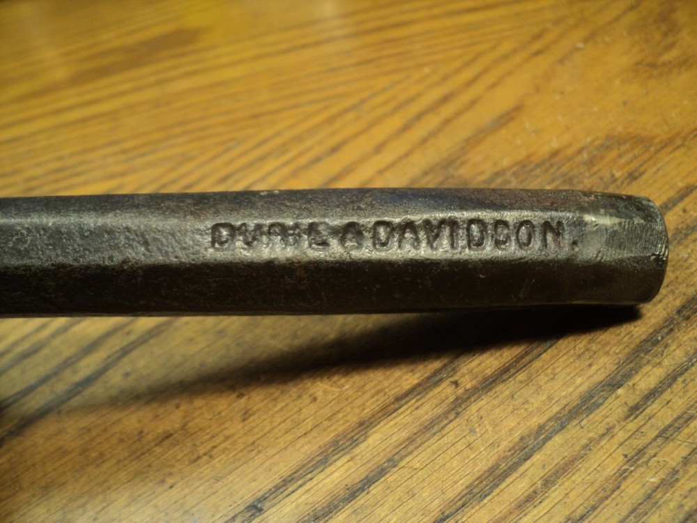 Vintage 5/16" Durie & Davidson Cold Chisel Tool 6-1/16" Long