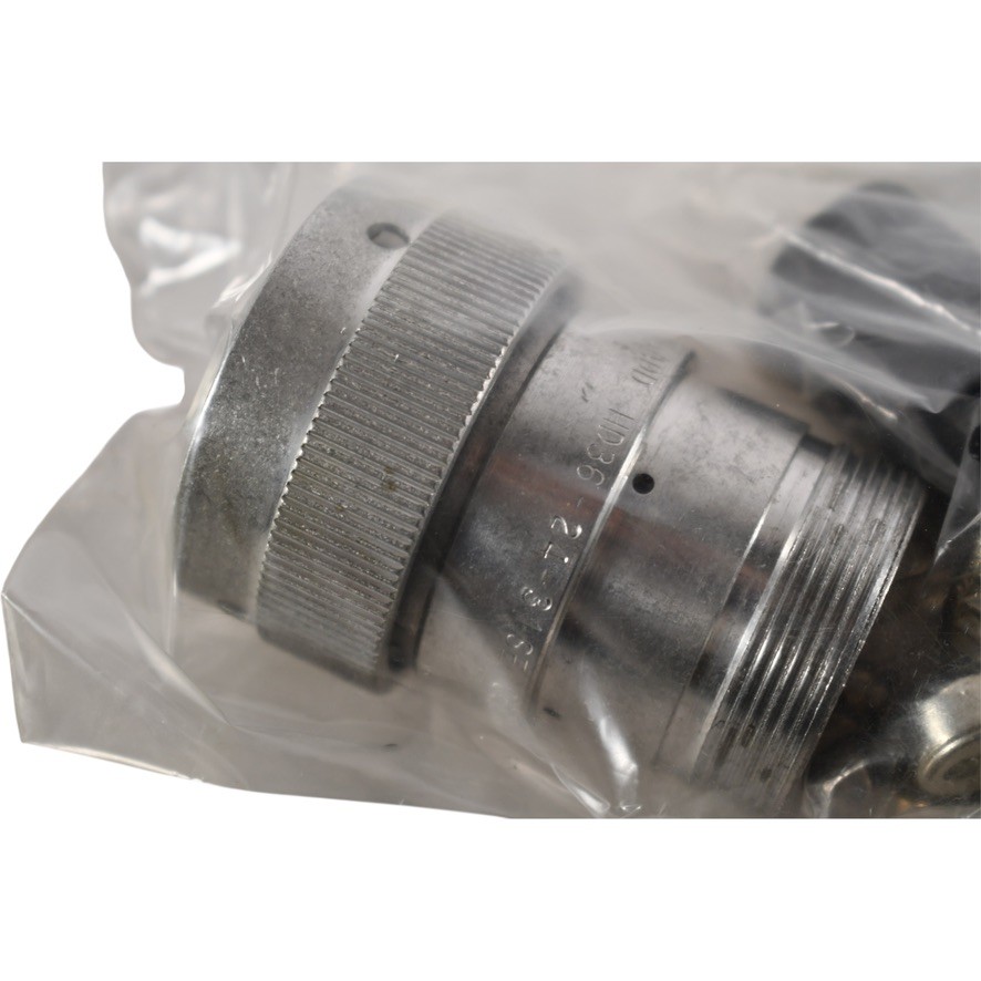 NEW LADD HD36-24-31SE-059 31-Pin HD30 Series Plug Housing (Socket)