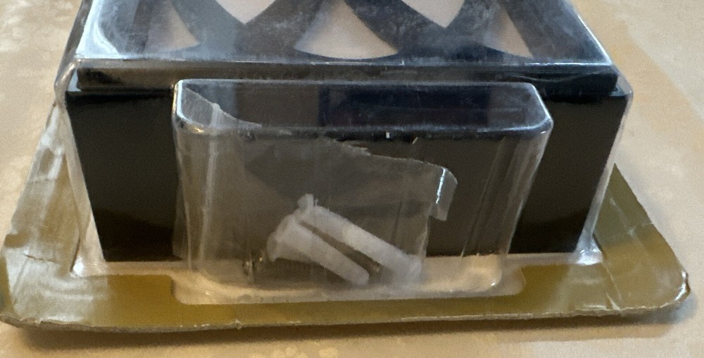 Hampton Bay Wireless or Wired Door Bell in Black Frame with White Insert