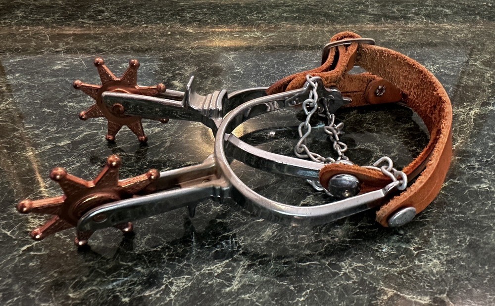 Tombstone Leather Strap Spurs - Youth