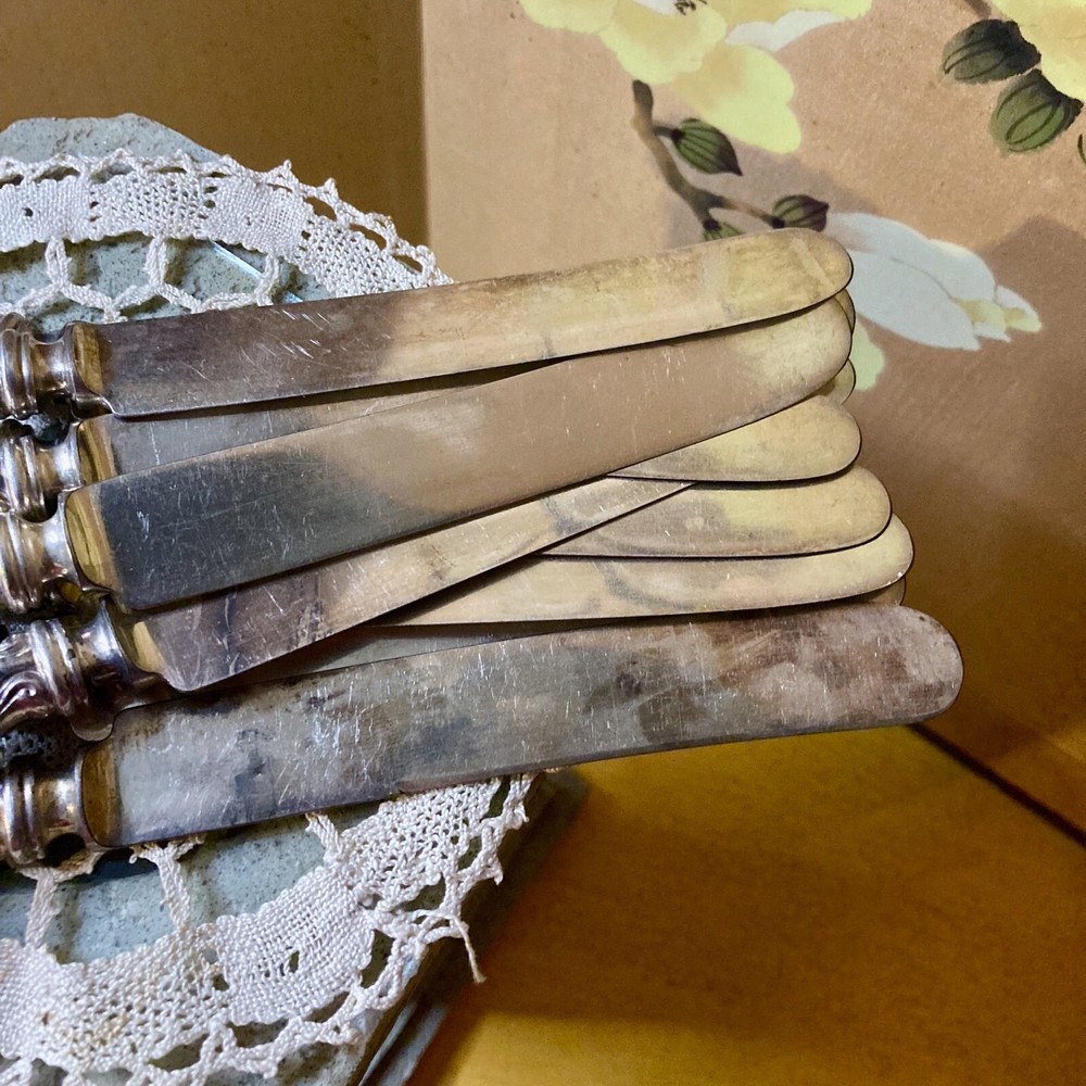 9 Holmes & Edwards Silverplate Dinner Knives Flatware Silverware Rare Antique