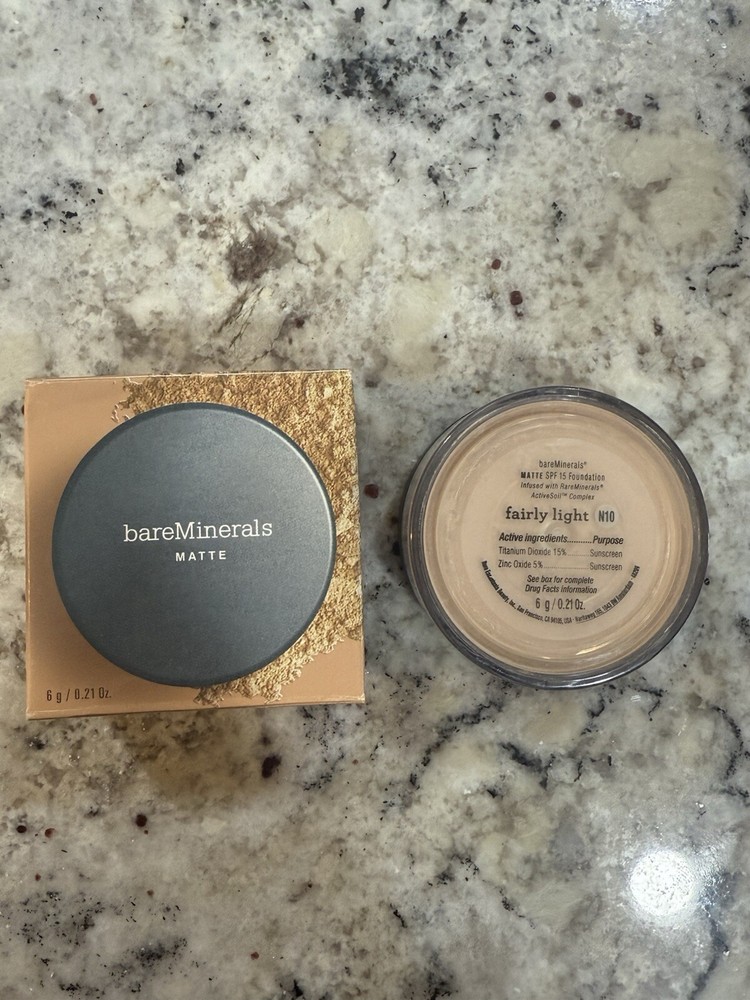 Bare Minerals Fairly Light Powder. Free Shipping.