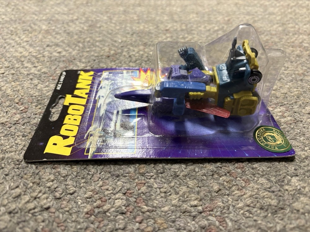 + RoboTank Motorized Pull Back Action 2 in 1 Yellow & Purple Robot NIP