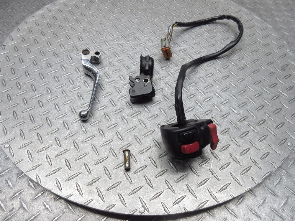 2006 Harley Electra Glide Standard FLHTI Left Switch Clutch Control Perch Lever