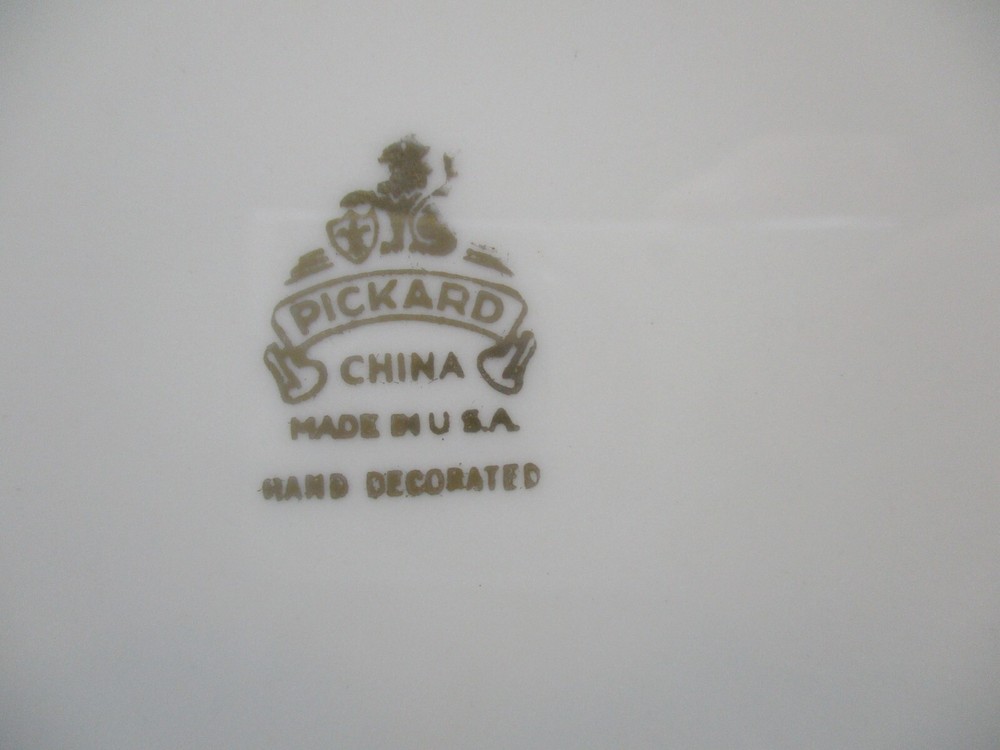 PICKARD RICHMOND WHITE DINNER PLATE - 10 5/8" 0512D