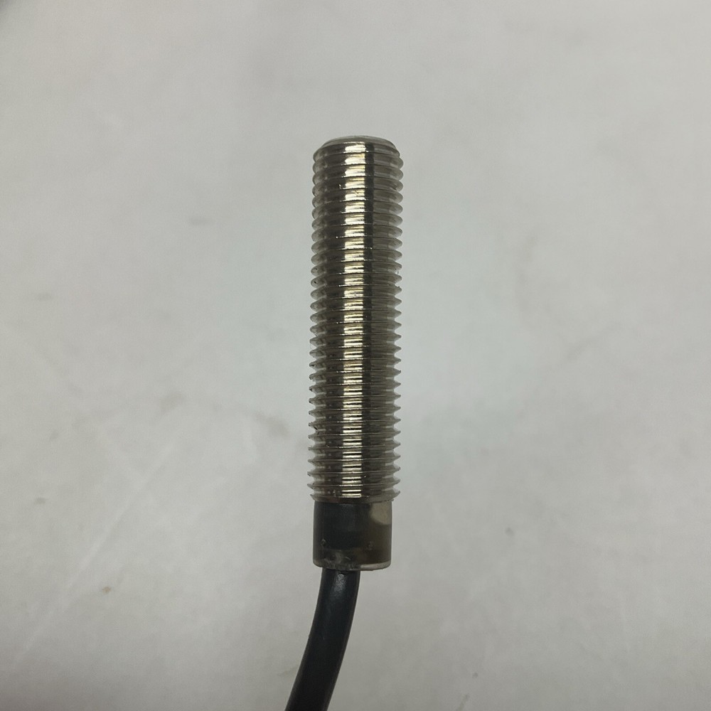 Micro Detectors Inductive Prox Switch 6.5ft 10-30v DC Class 2 Required AE6-AN-3A