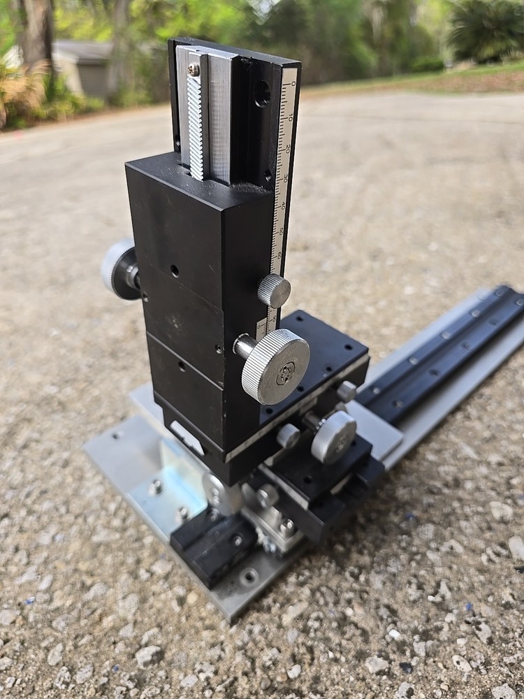 xy linear stage 3 Axis 100mm On Rail 1.5'