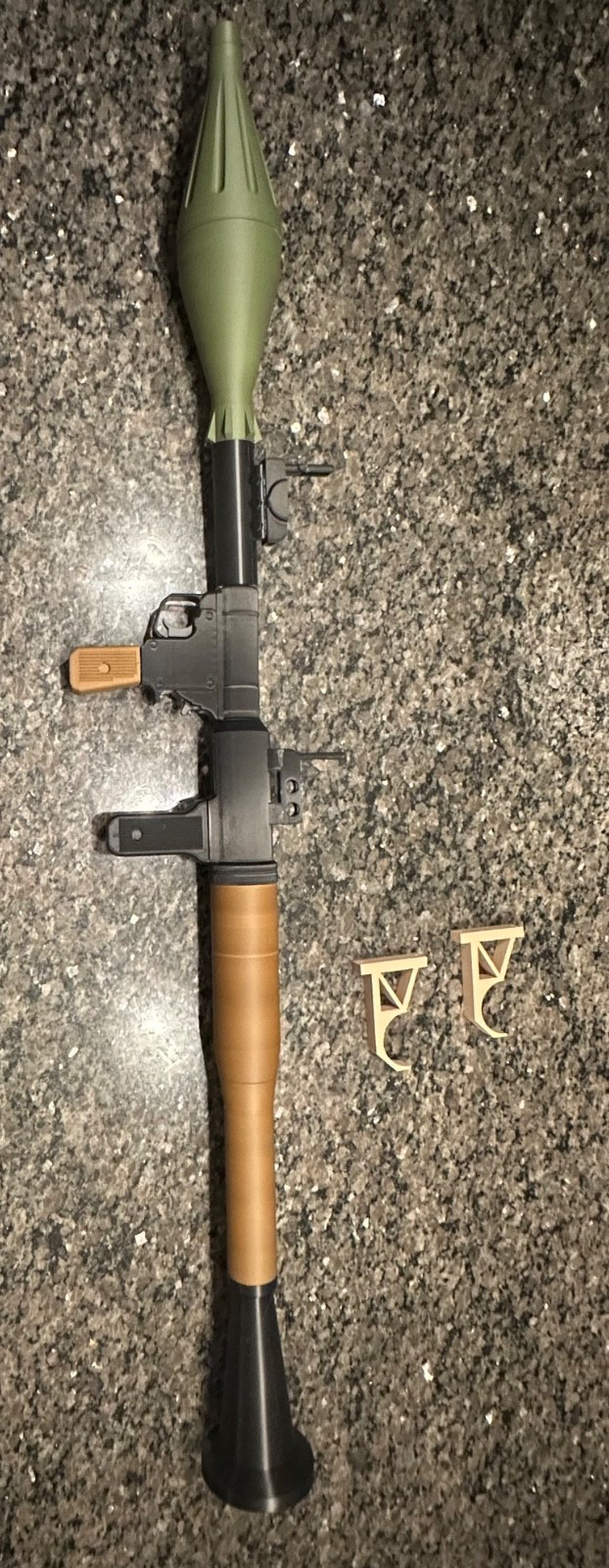 Quality 3D Printed Replica RPG-7 Rocket Propelled Grenade Launcher w/ Wall Mount