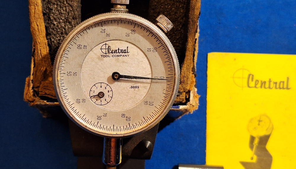 Central Tools 6453 disc brake rotor thickness gauge / dial indicator