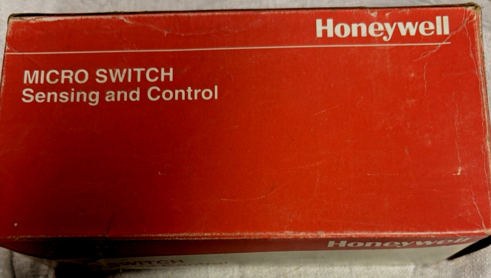 ⭐NEW IN BOX⭐ HONEYWELL LSQYFC7LR238 MICROSWITCH LIMIT SWITCH