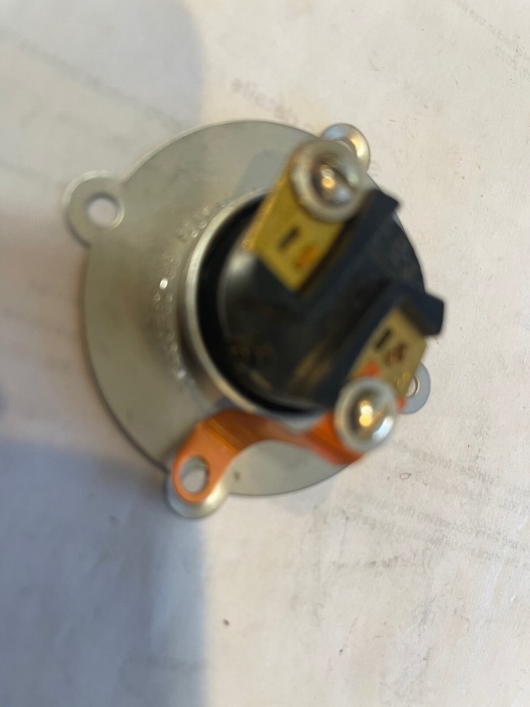 Onan Marine Generator MAJ Engine Temperature Switch (309-0002) (Onan#1)
