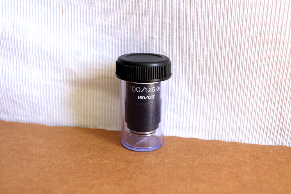 SWIFT 100/1.25 (160/0.17) OIL MICROSCOPE OBJECTIVE -USED
