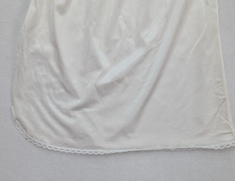 Vintage Women's Slip Skirt Ashley Taylor Size M White Half Lace Trim