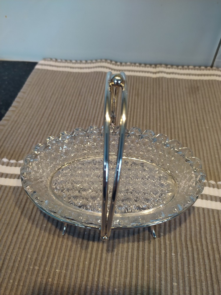 VINTAGE MAPPIN & WEBB SILVER PLATE & GLASS INSERT BASKET DISH