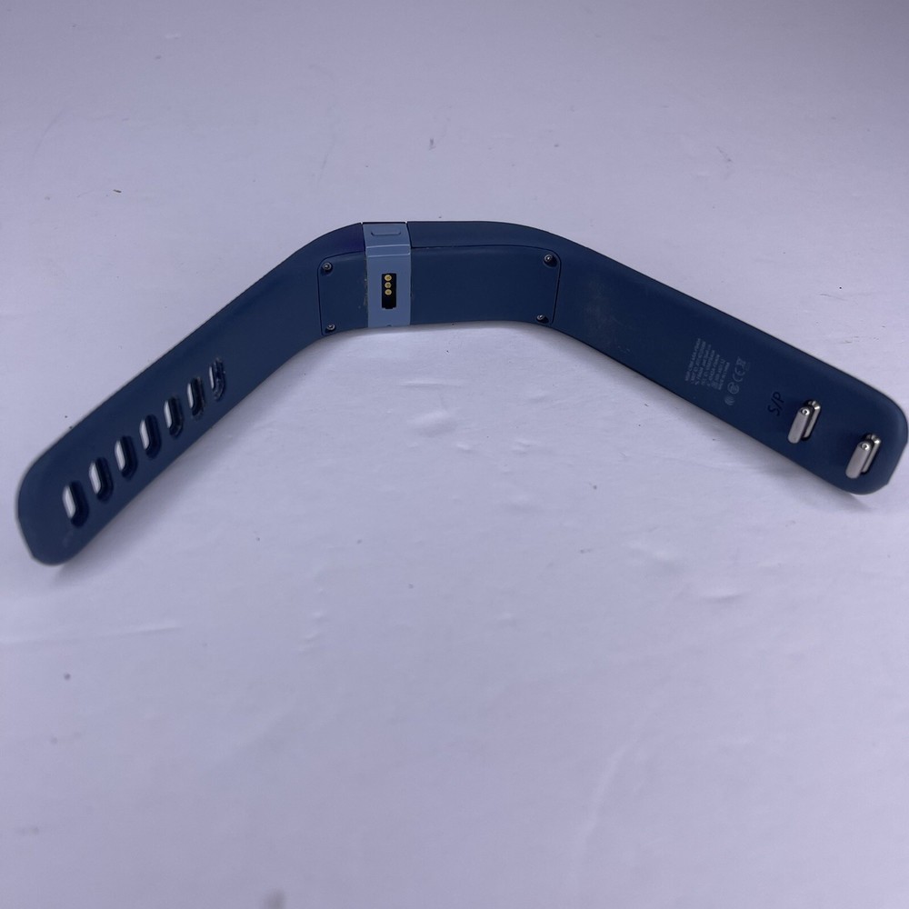 FB404 Fitbit Charge HR Wireless Activity Wristband Blue - Tested Size Small