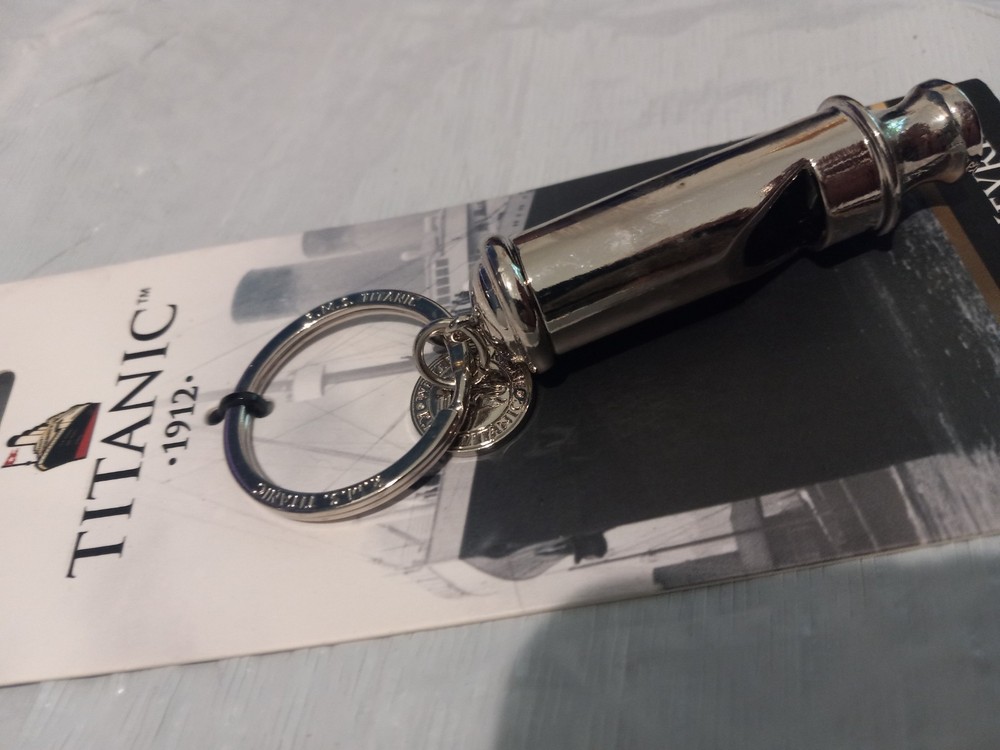 Titanic 1912, Whistle Keyring, New