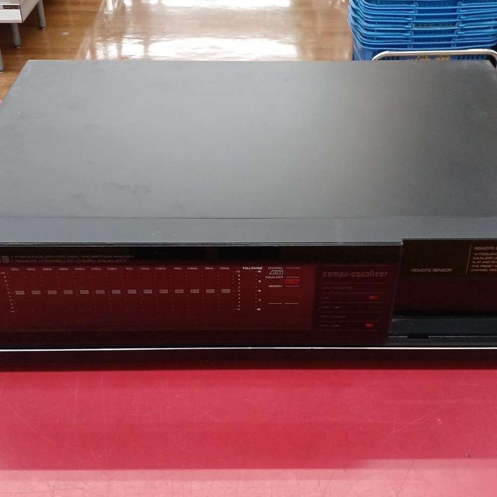 Sansui SE-88 Graphic Equalizer Black Vintage Audio Component No Remote control