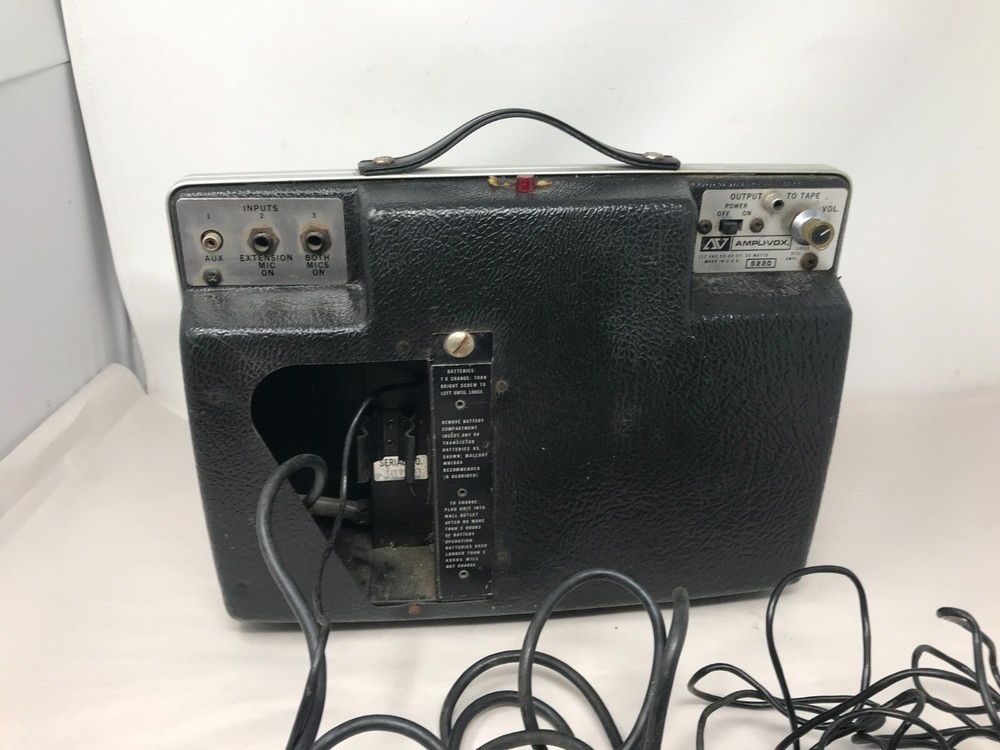 AmpliVox Microphone Portable Sound System Message Announcer Model S-220