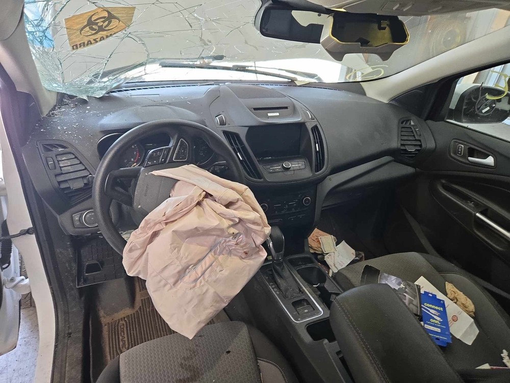 Used A/C Selector Switch fits: 2018 Ford Escape front automatic temperature cont