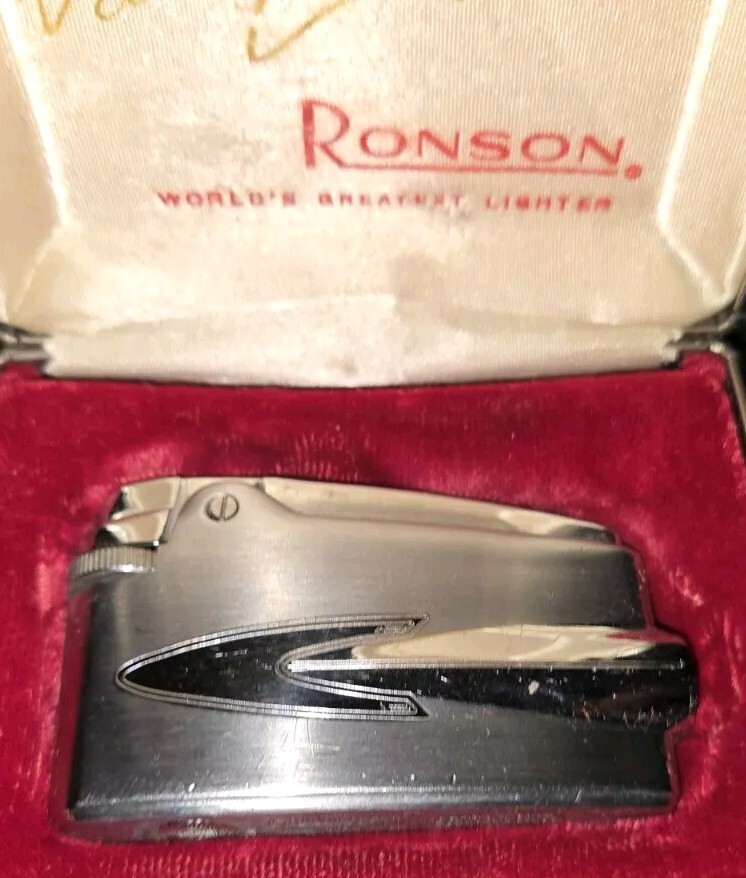 Ronson Varaflame Silver Lighter Original Box