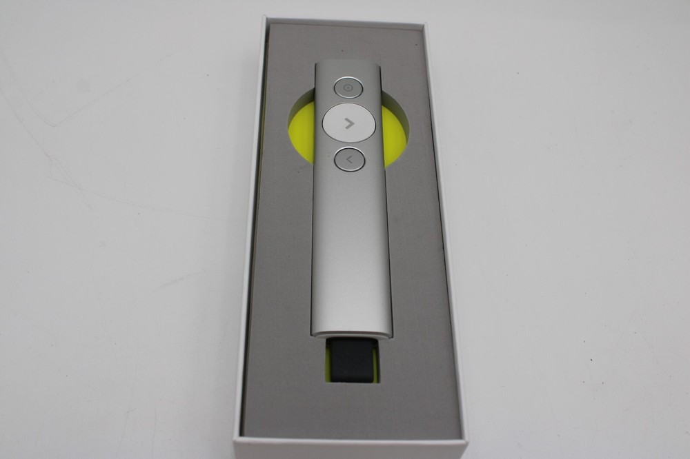 Logitech Spotlight Presentation Remote Bluetooth/RF USB 30 m Silver