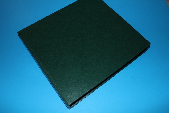 Dustcase GREEN empty for stamp binder (Lindner??) BlueLakeStamps Nice Useful