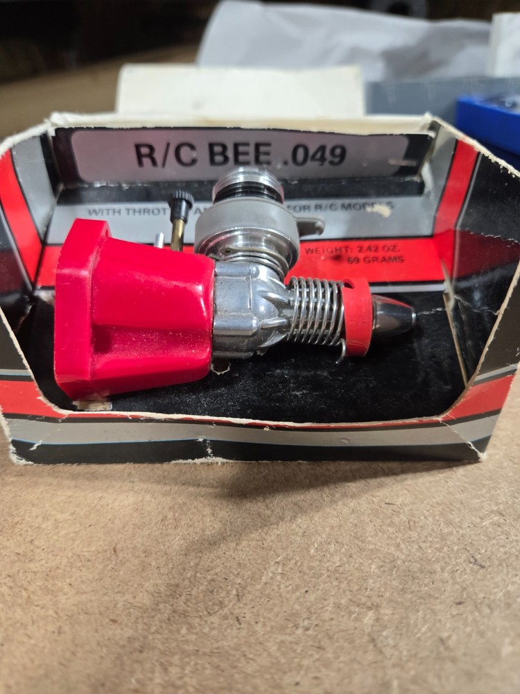 COX R/C Bee .049 No. 360