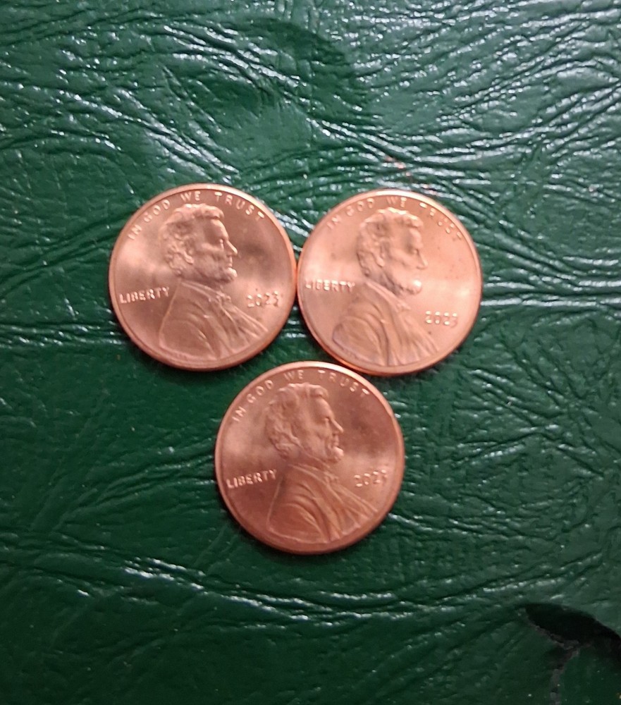 Lot Of 3- 2023 Lincoln Shield Cent Extra V Error BU RED.