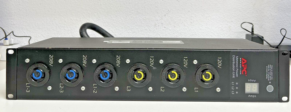 APC AP7610 Metered Power Distribution Unit - Excellent Condition