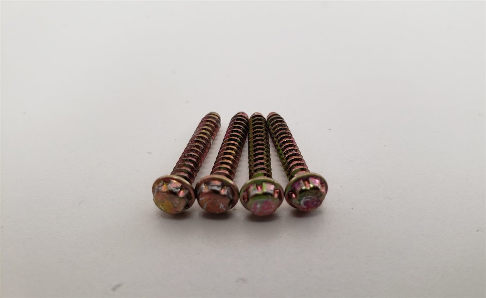 OEM Replacement Nintendo GameCube External Screws Set (4pcs.)