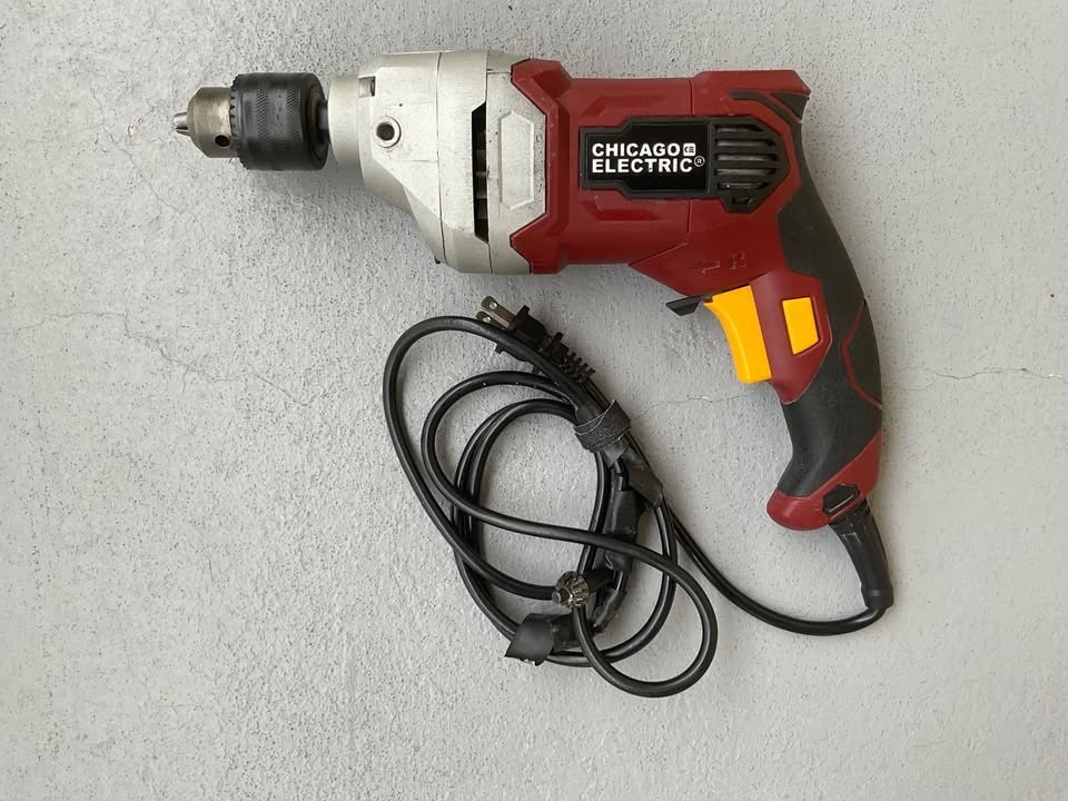 1/2 in. Heavy Duty Variable Speed Reversible Drill