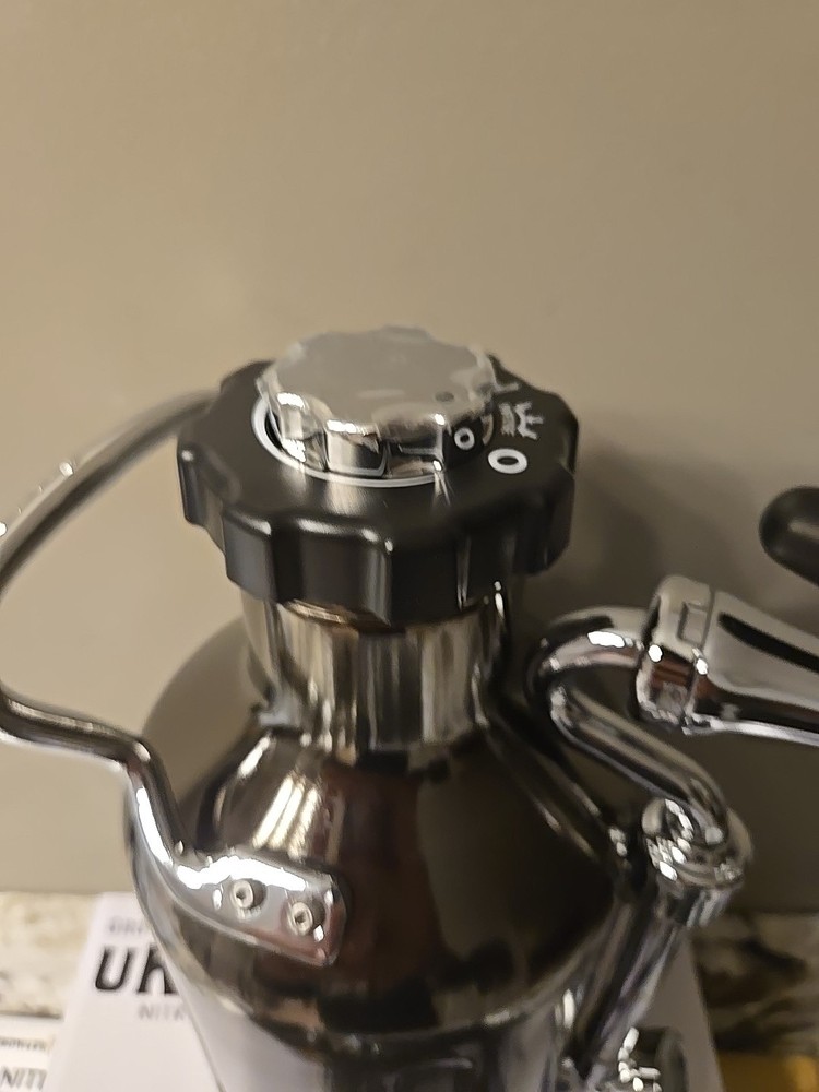GrowlerWerks Perfectwerks UKeg Nitro Cold Brew Coffee Maker 1.9L Bundle LOOK!!!