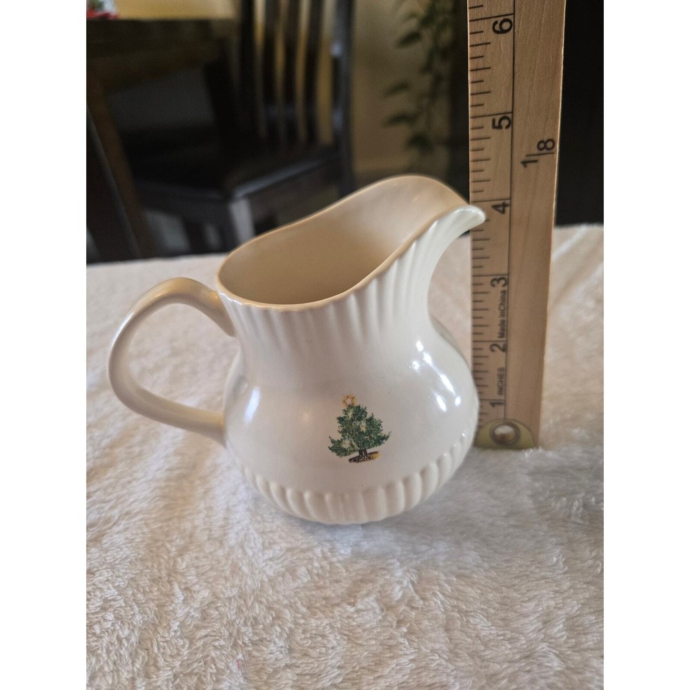 Wicklow Vale Ireland Small White Pitcher Christmas Tree