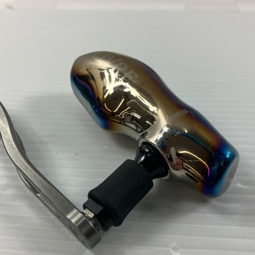 LIVRE Titanium handle