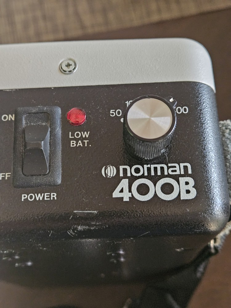 Norman 400B Norman Lighting Norman Studio Flash Untested